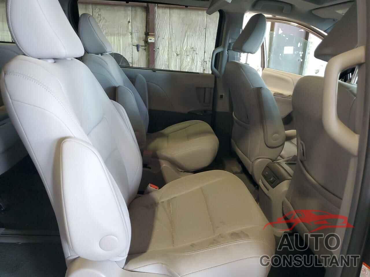 TOYOTA All Models 2016 - 5TDDK3DC9GS130108