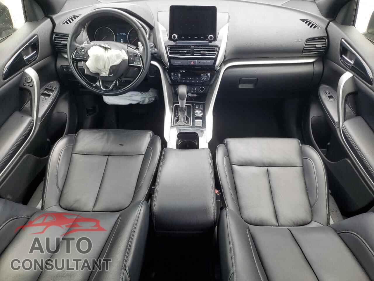 MITSUBISHI ECLIPSE 2024 - JA4ATWAA7RZ020562