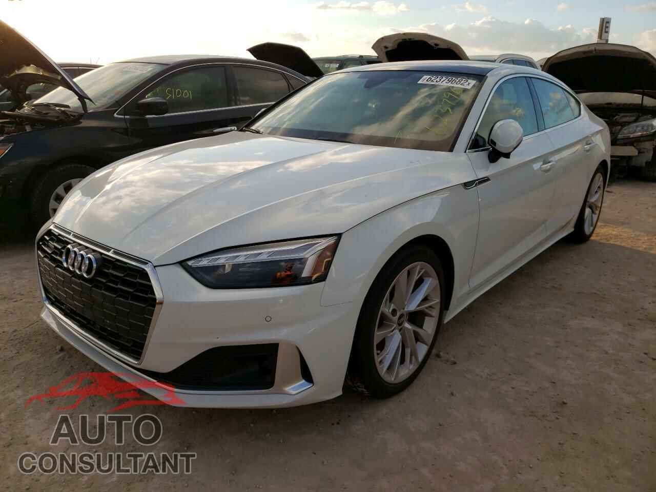 AUDI A5 2021 - WAUCBCF56MA061636