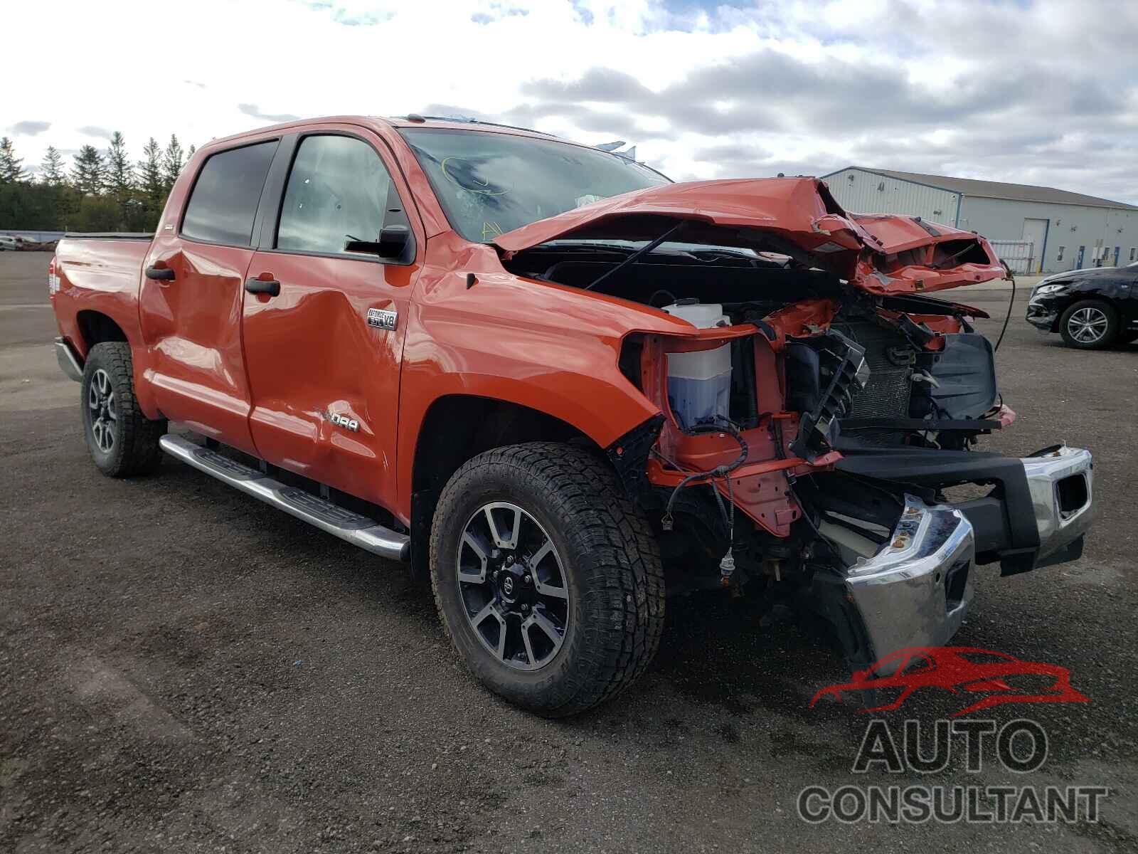 TOYOTA TUNDRA 2017 - 5TFDY5F1XHX641649