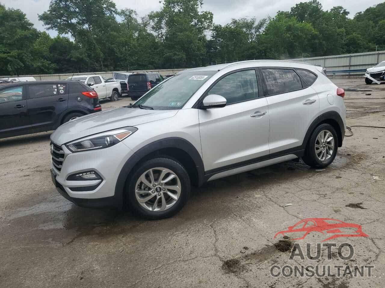 HYUNDAI TUCSON 2018 - KM8J3CA44JU666833