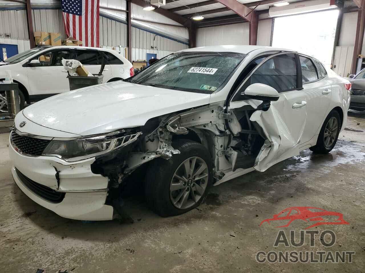 KIA OPTIMA 2016 - 5XXGT4L17GG030199