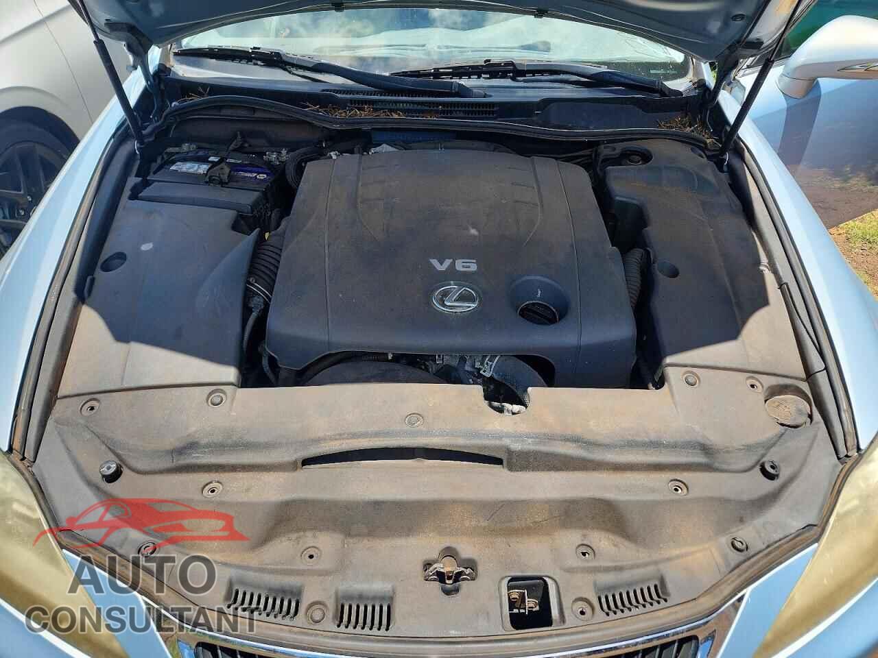 LEXUS IS 2012 - JTHBF5C24C5165248