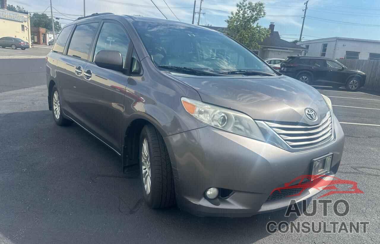 TOYOTA All Models 2015 - 5TDYK3DC5FS567460