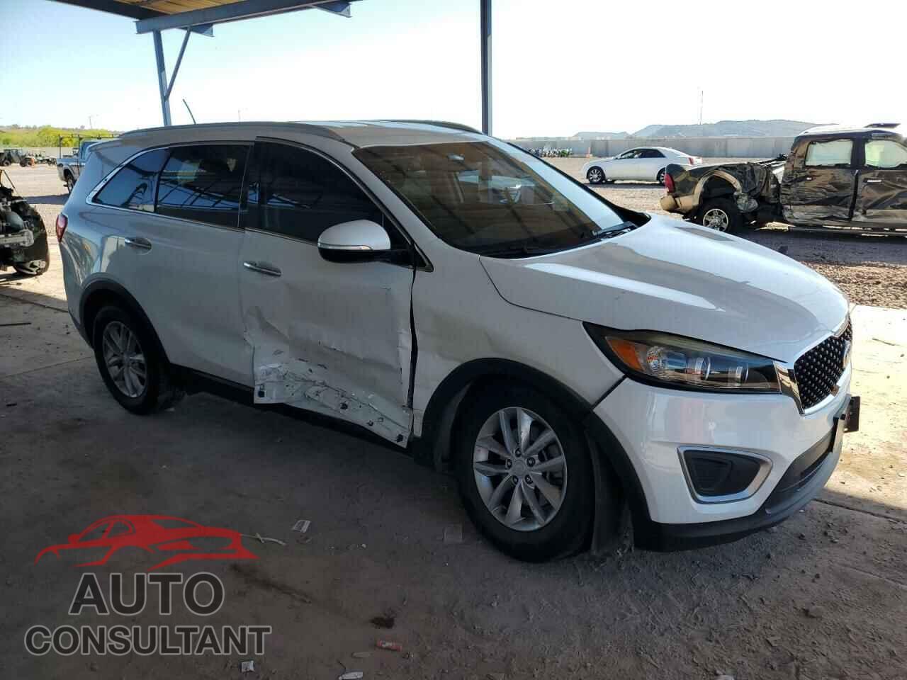 KIA SORENTO 2017 - 5XYPG4A53HG220783