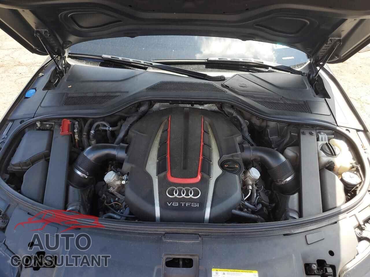 AUDI S8 2013 - WAUD2AFD4DN020379