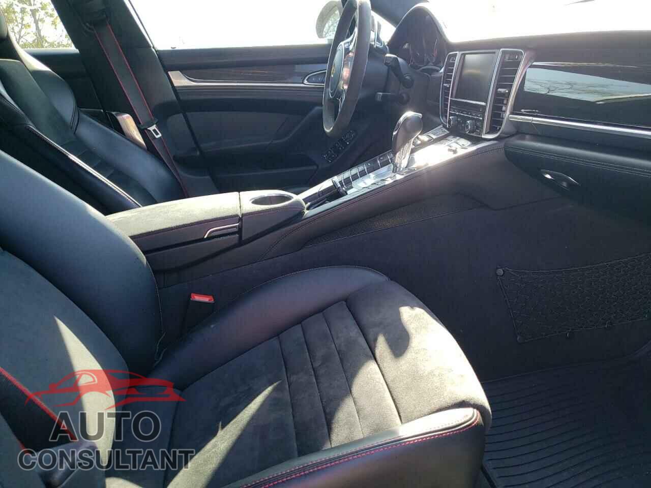 PORSCHE PANAMERA 2016 - WP0AF2A76GL081282