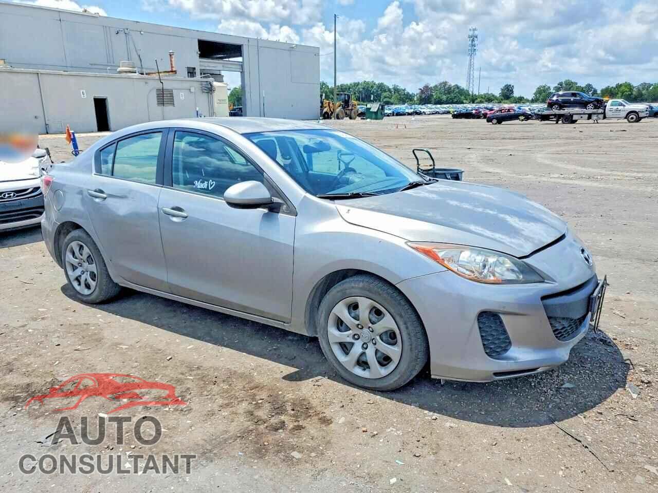 MAZDA 3 2012 - JM1BL1UG2C1520244