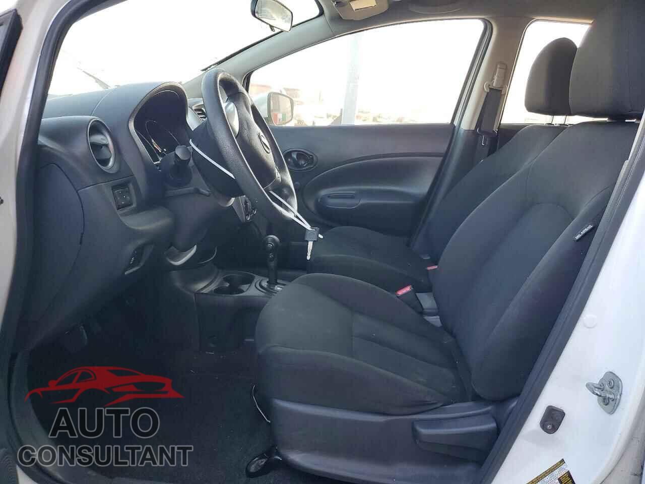 NISSAN VERSA 2016 - 3N1CE2CP2GL394071