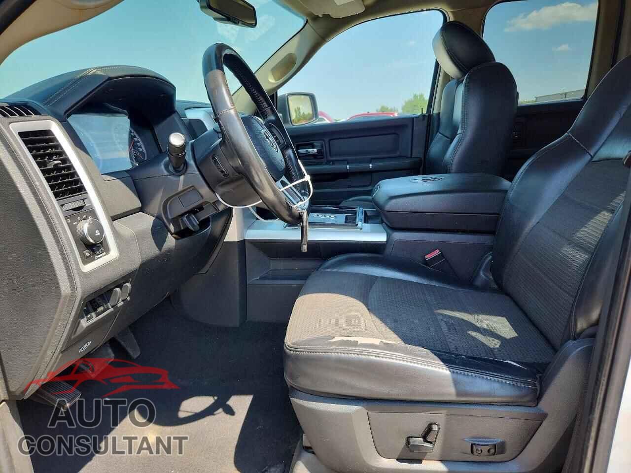 DODGE RAM 1500 2012 - 1C6RD7HT9CS105218
