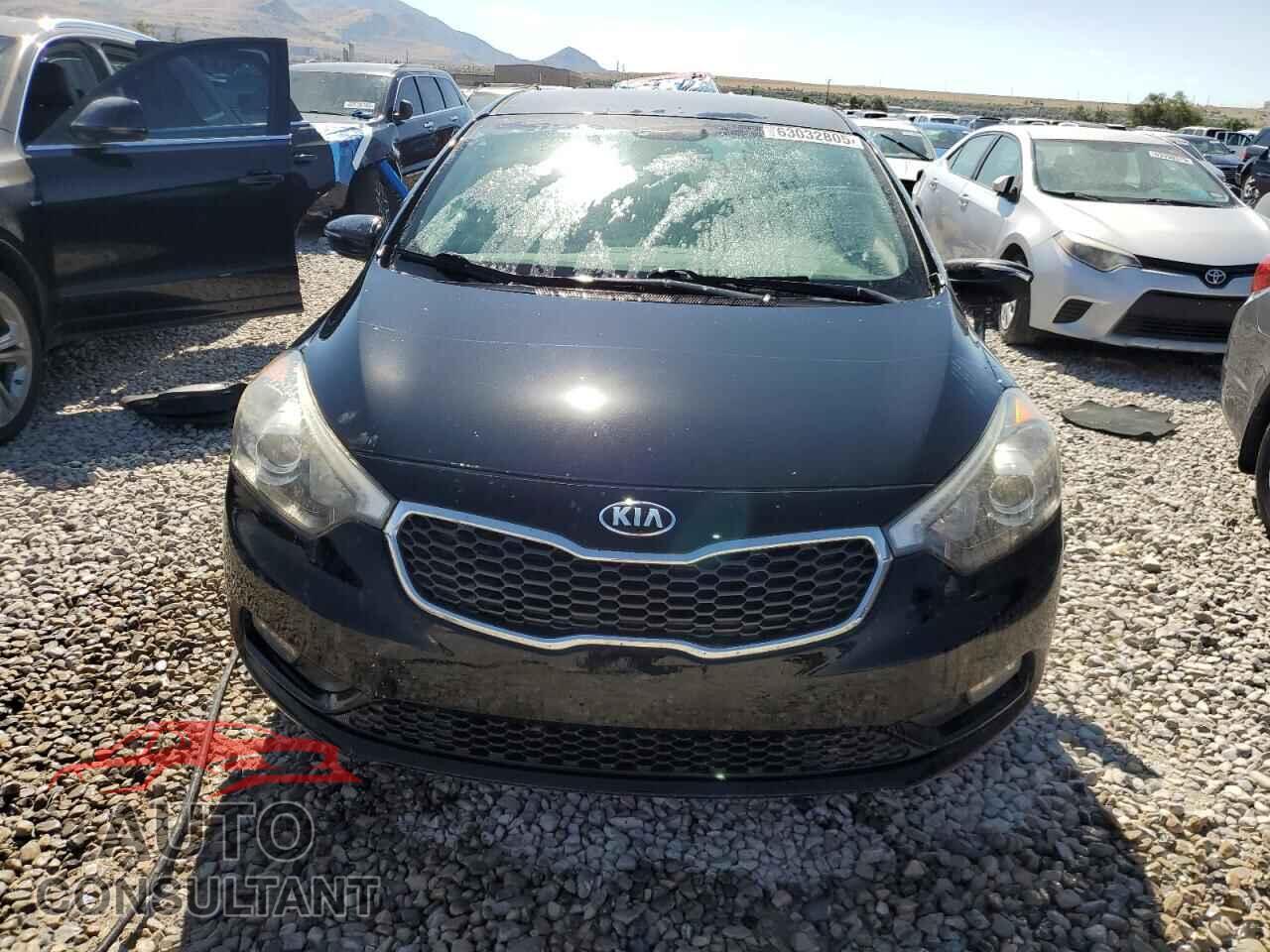 KIA FORTE 2014 - KNAFX4A88E5120699