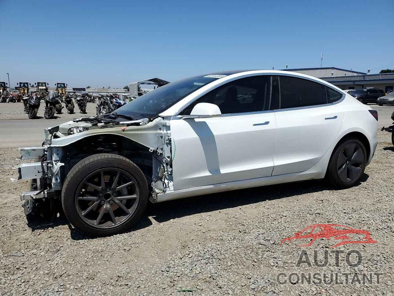 TESLA MODEL 3 2018 - 5YJ3E1EA0JF019690