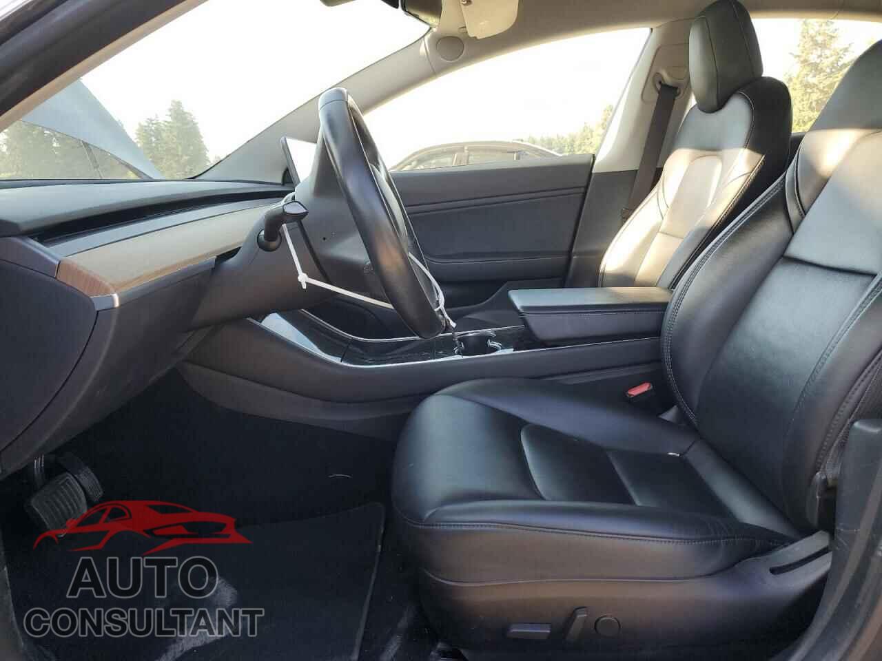 TESLA MODEL 3 2018 - 5YJ3E1EA1JF018855