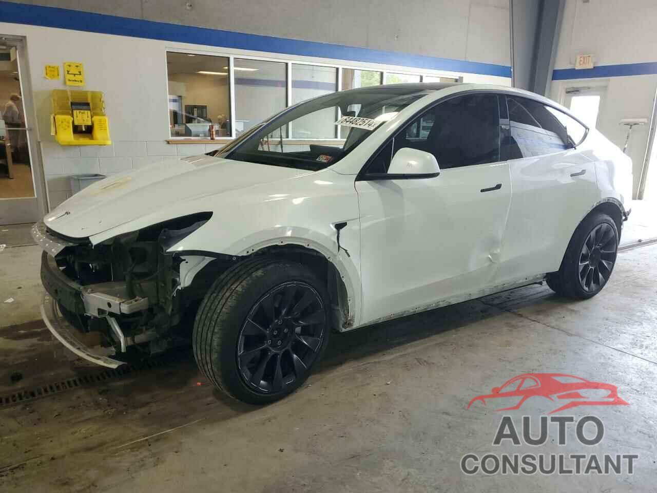 TESLA MODEL Y 2023 - 7SAYGAEE8PF589287