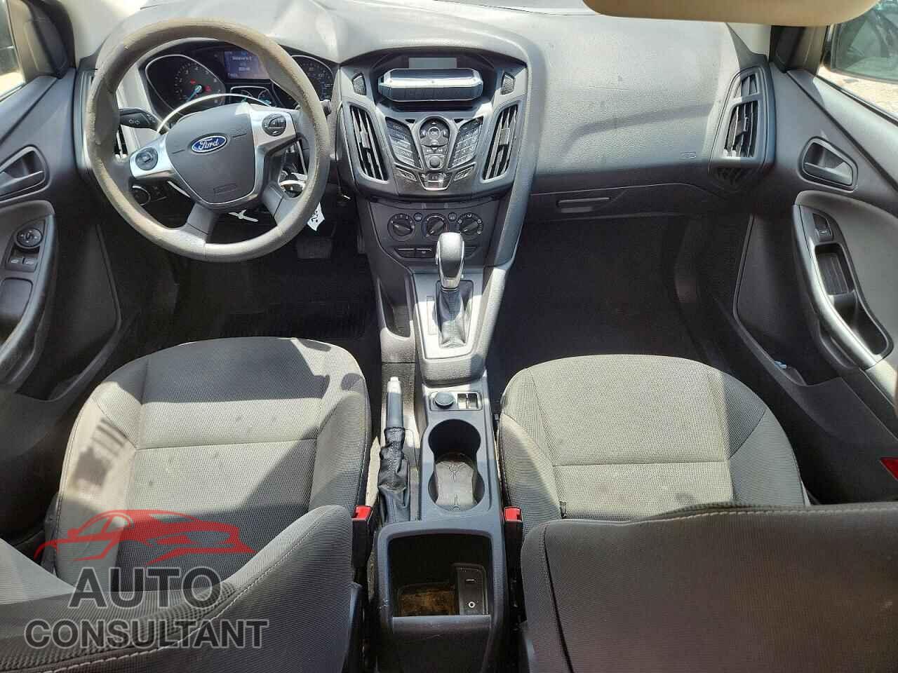 FORD FOCUS 2014 - 1FADP3E25EL330107