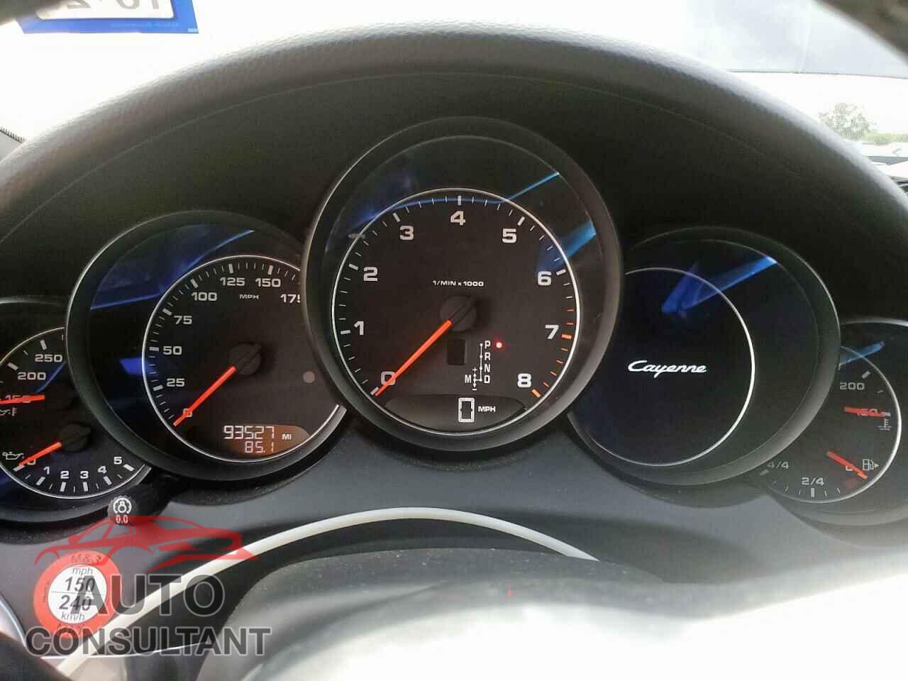 PORSCHE CAYENNE 2016 - WP1AA2A24GLA03925