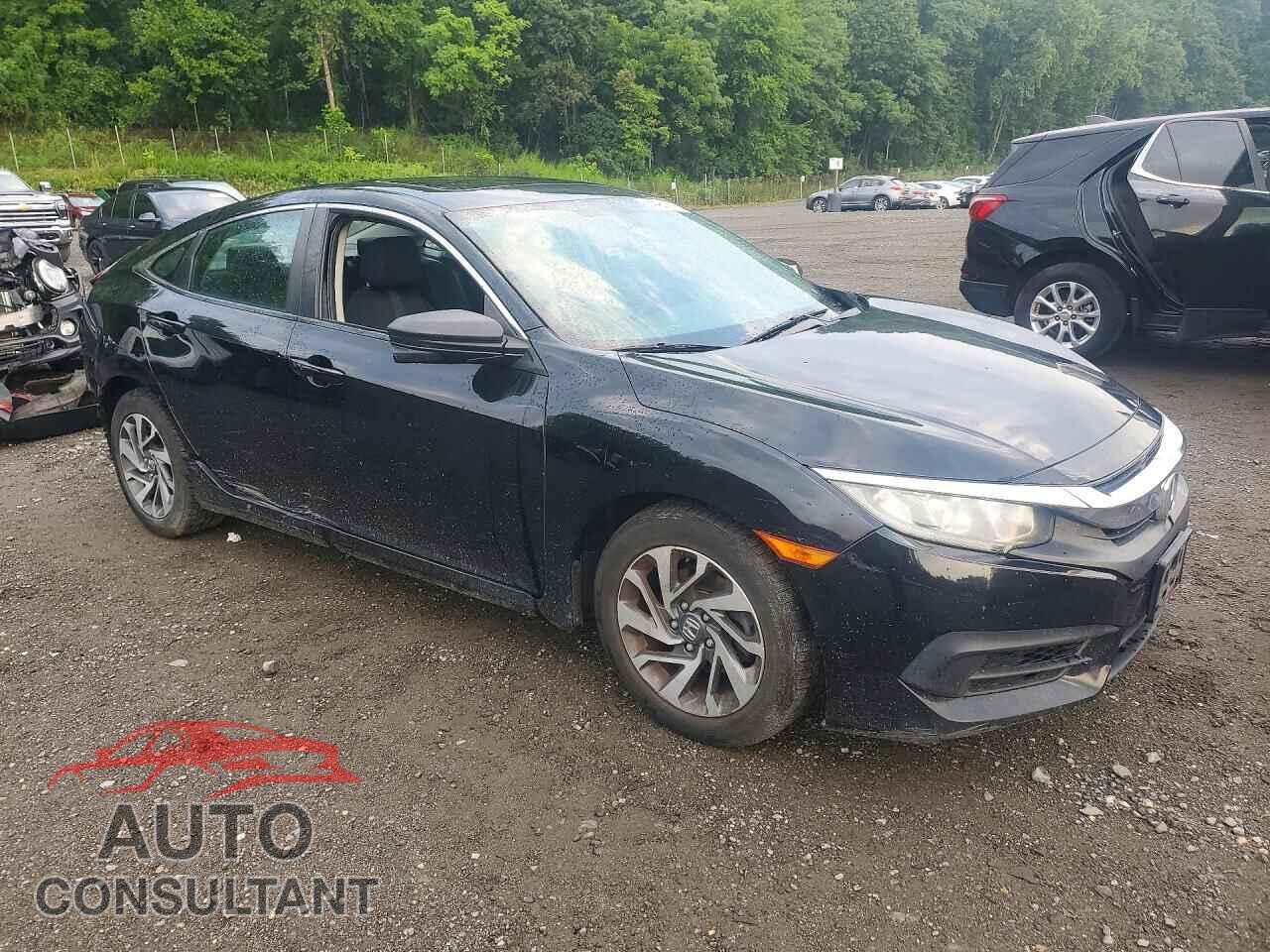 HONDA CIVIC 2017 - 2HGFC2F72HH543649