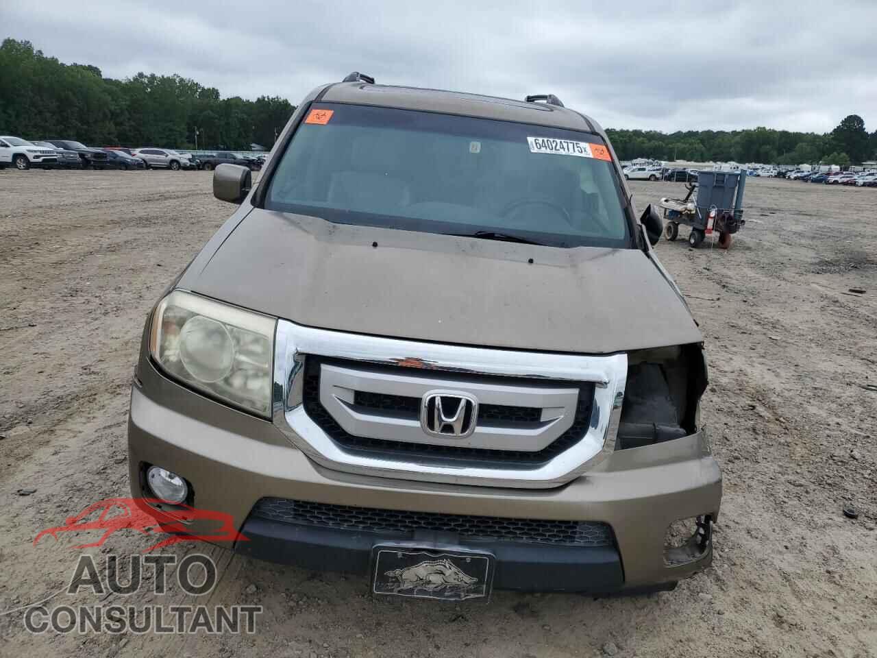 HONDA PILOT 2011 - 5FNYF3H55BB033132