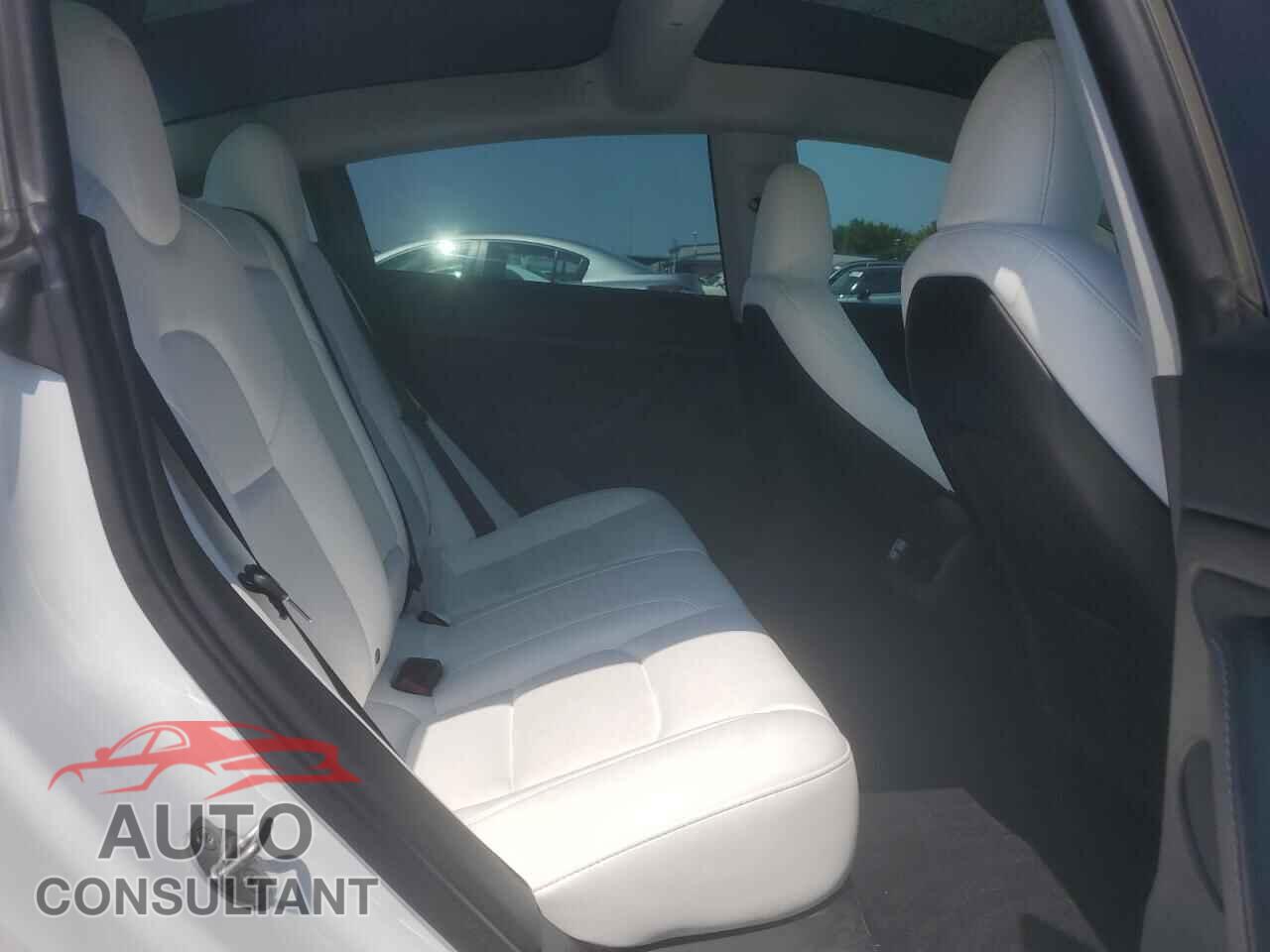 TESLA MODEL 3 2023 - 5YJ3E1EA6PF584342
