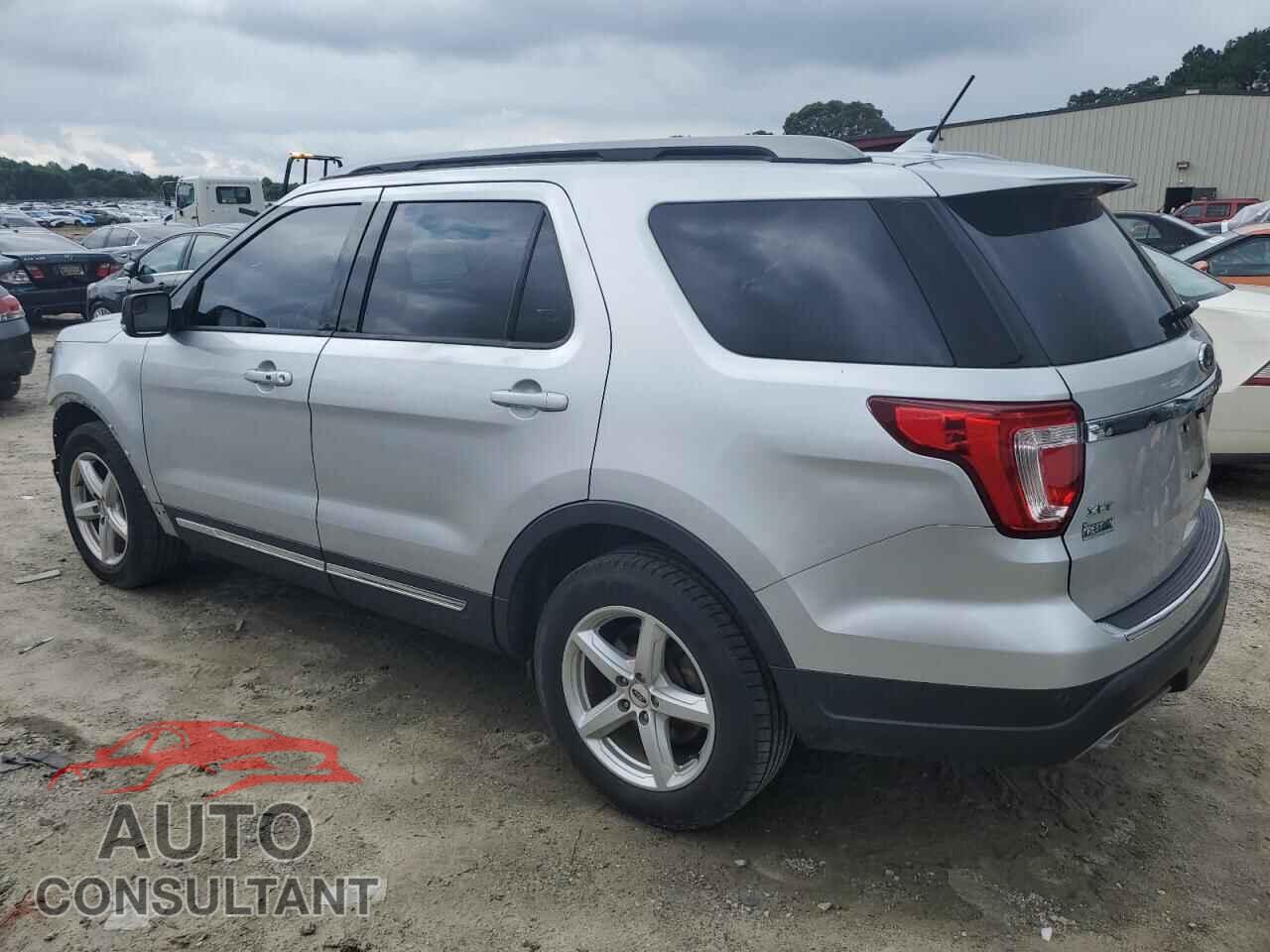 FORD EXPLORER 2018 - 1FM5K7D82JGB40306