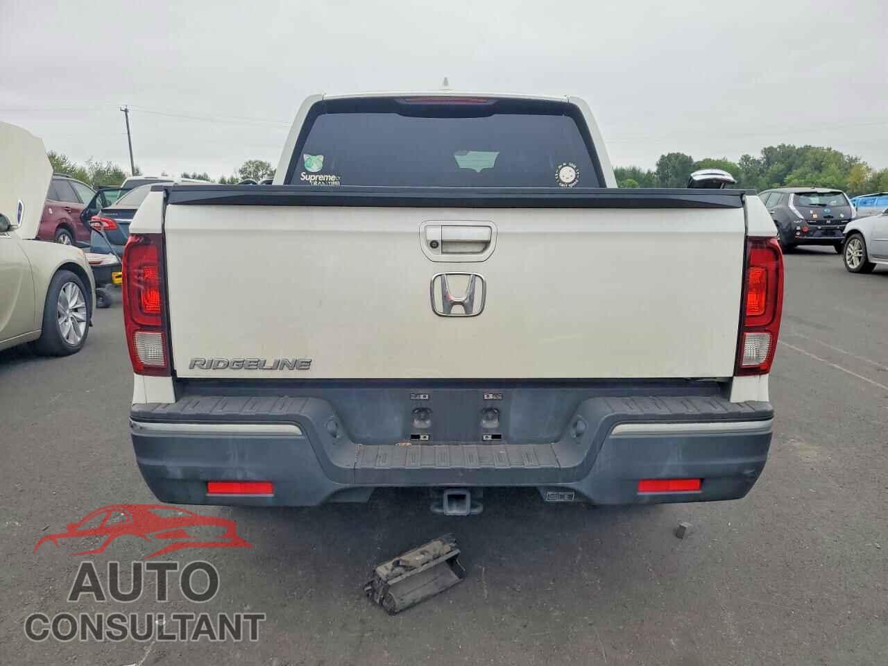 HONDA RIDGELINE 2017 - 5FPYK2F55HB007235