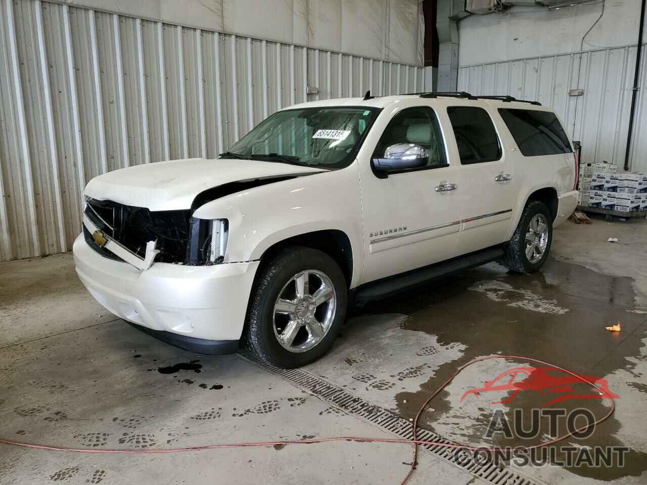CHEVROLET SUBURBAN 2011 - 1GNSKKE37BR349115