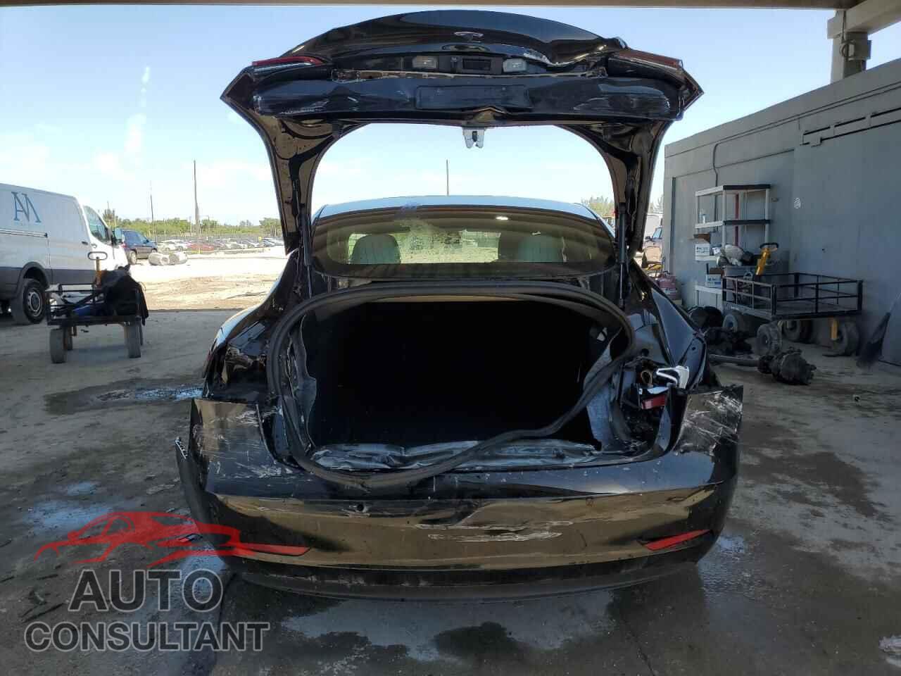 TESLA MODEL 3 2020 - 5YJ3E1EA2LF785973