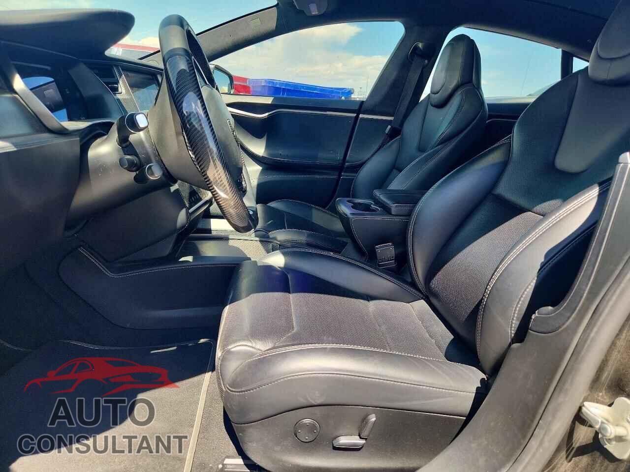 TESLA MODEL S 2018 - 5YJSA1E46JF263202