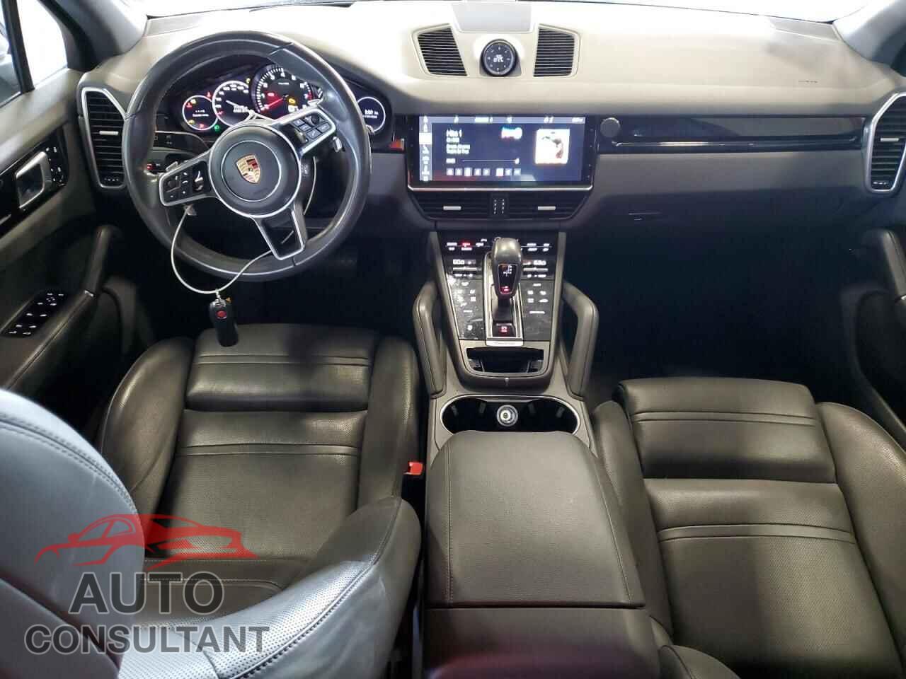 PORSCHE CAYENNE 2019 - WP1AA2AY5KDA17856