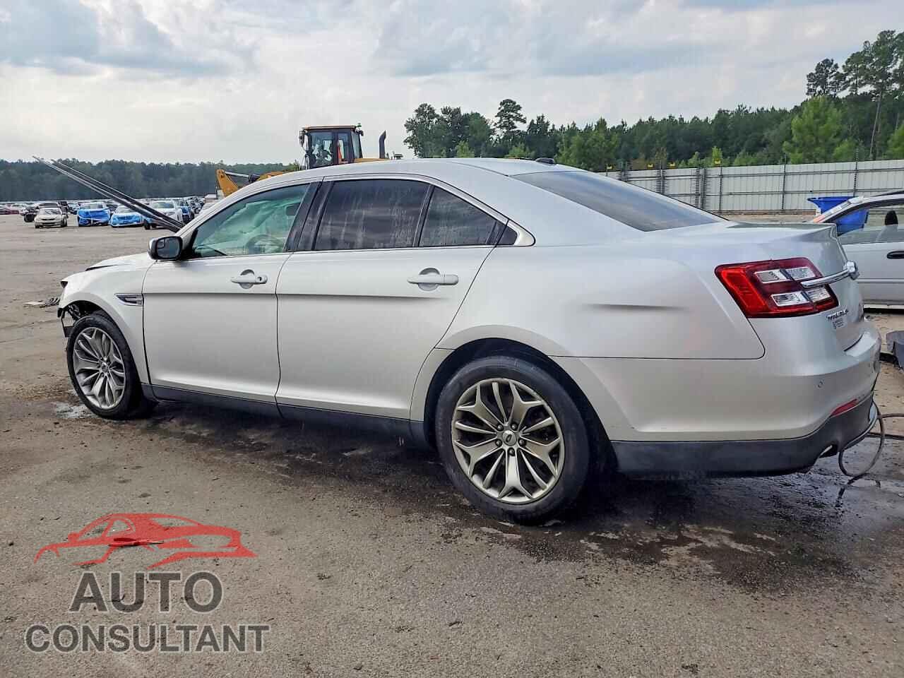 FORD TAURUS 2013 - 1FAHP2F80DG112047