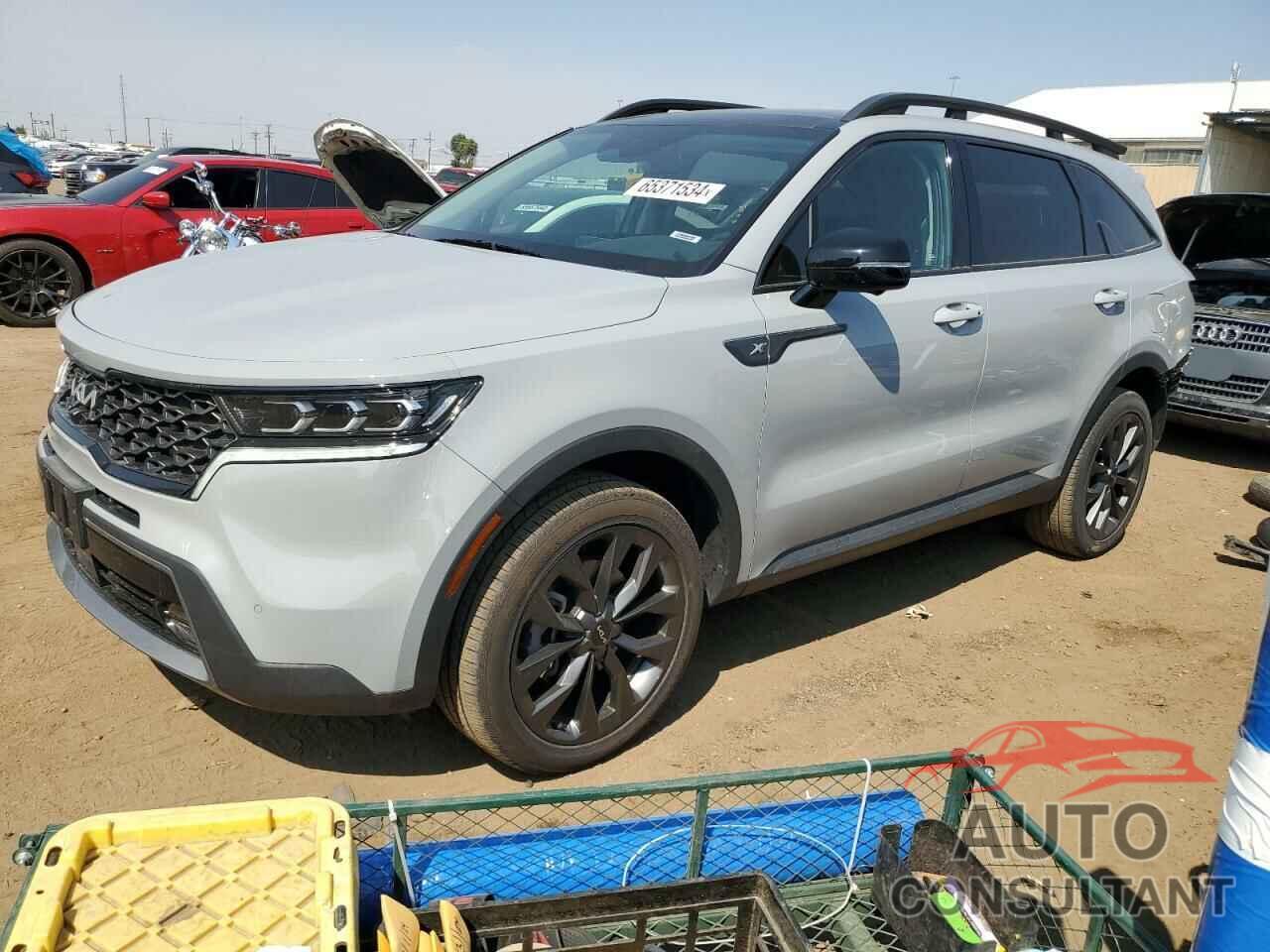 KIA SORENTO 2023 - 5XYRKDLF6PG208252