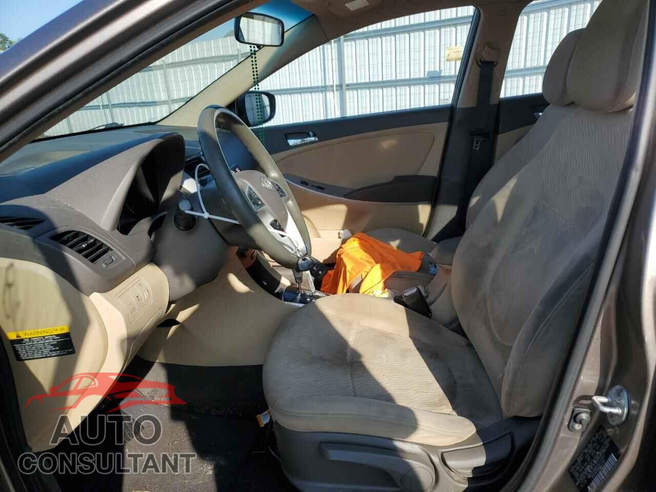HYUNDAI ACCENT 2012 - KMHCU4AEXCU137457
