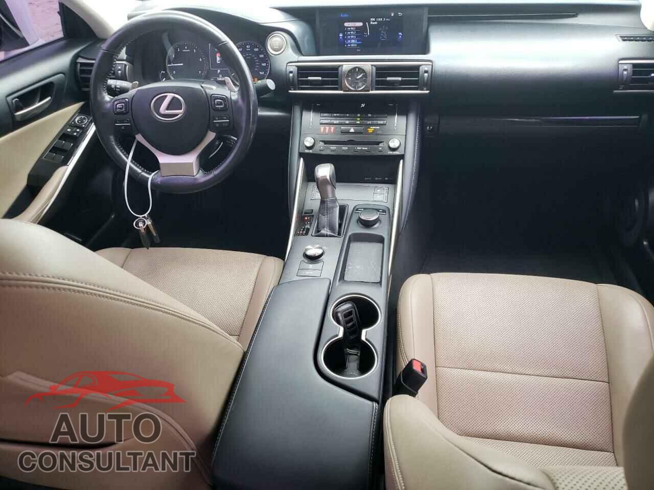 LEXUS IS 2017 - JTHBA1D27H5047059