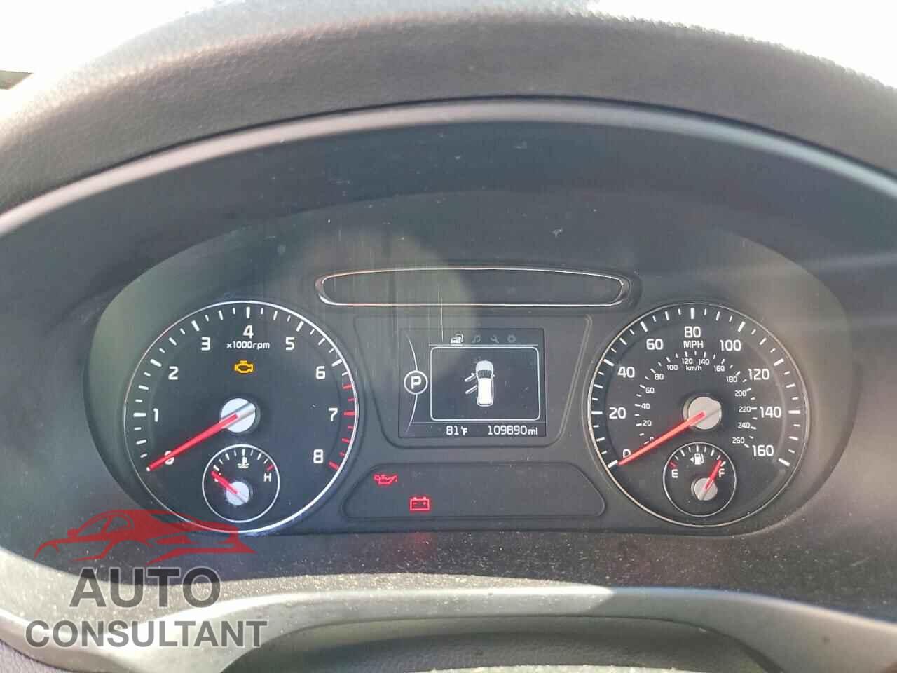 KIA SORENTO 2017 - 5XYPGDA58HG332995