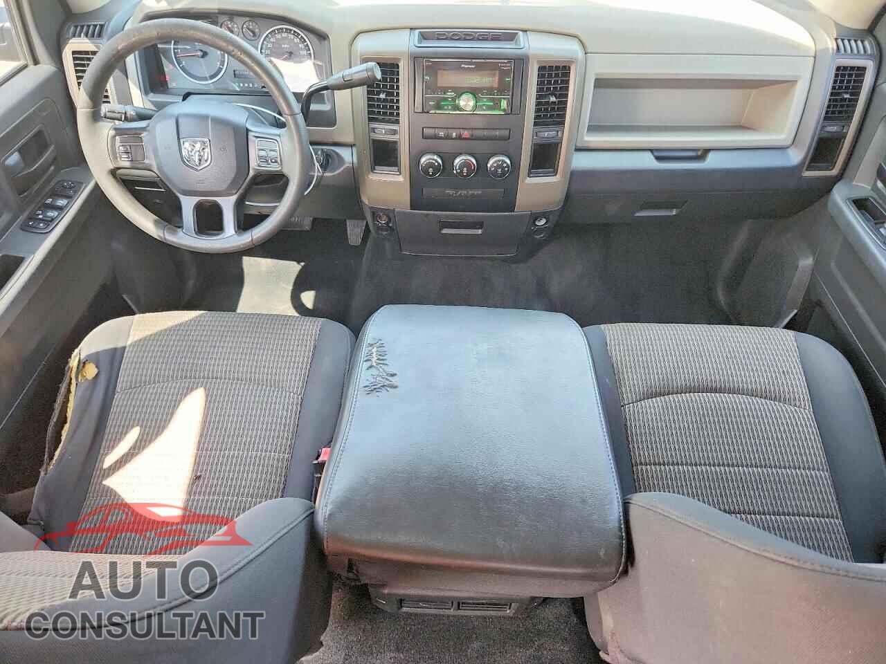 DODGE RAM 1500 2012 - 1C6RD6KT7CS143789