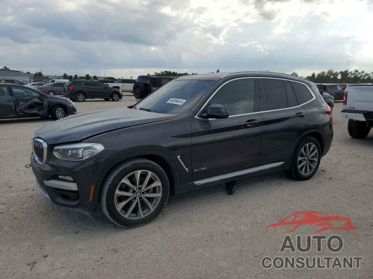 BMW X3 2018 - 5UXTR9C54JLC82417