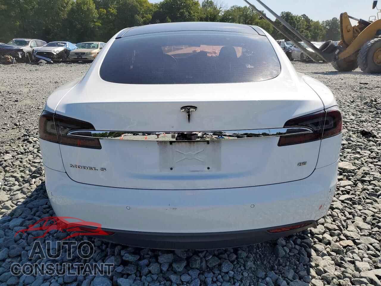 TESLA MODEL S 2014 - 5YJSA1H17EFP50948