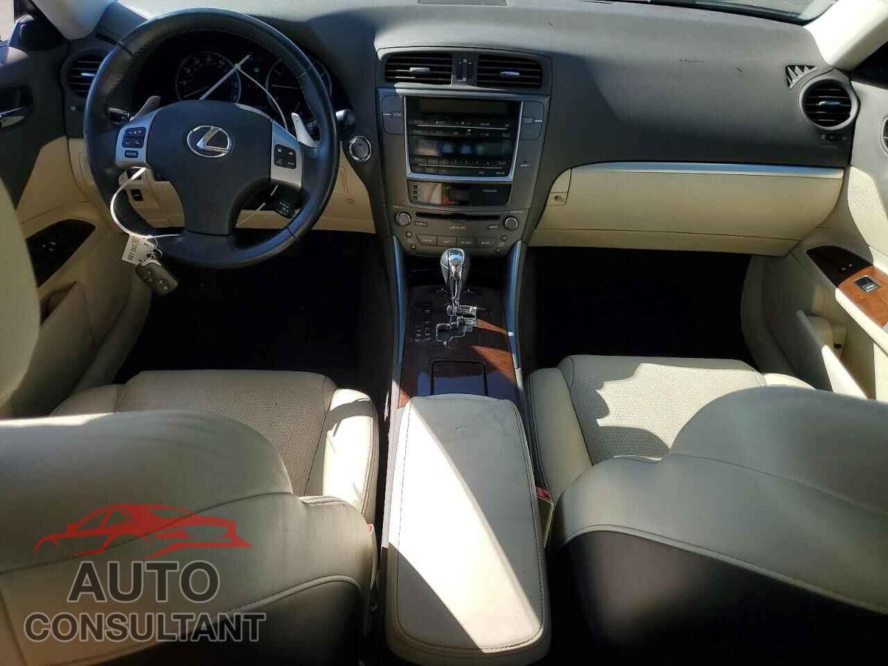 LEXUS IS 2012 - JTHBF5C22C5173963