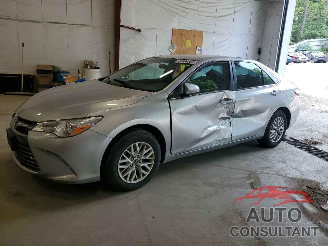 TOYOTA CAMRY 2017 - 4T1BF1FK2HU451484