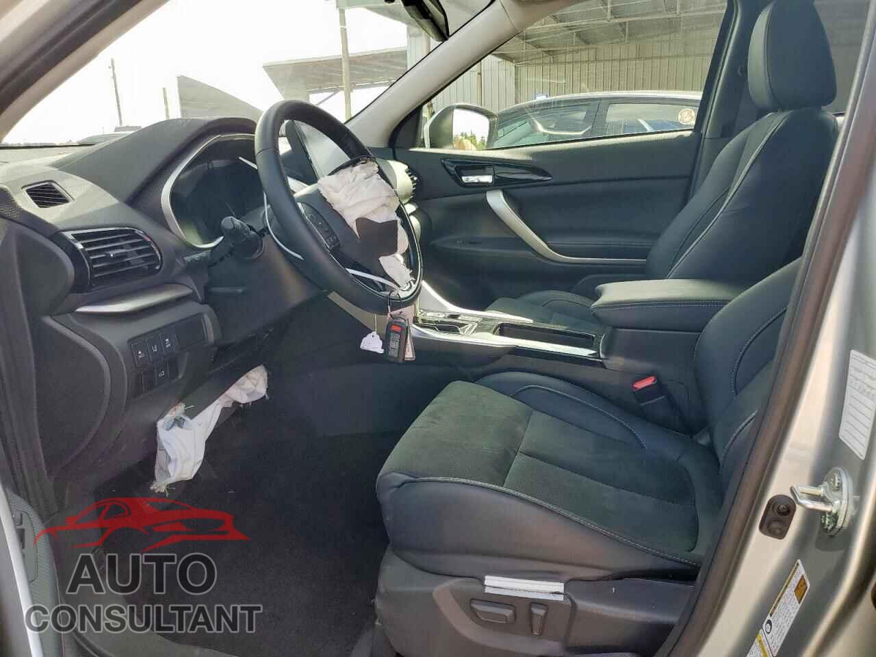 MITSUBISHI ECLIPSE 2025 - JA4ATWAA6SZ003659