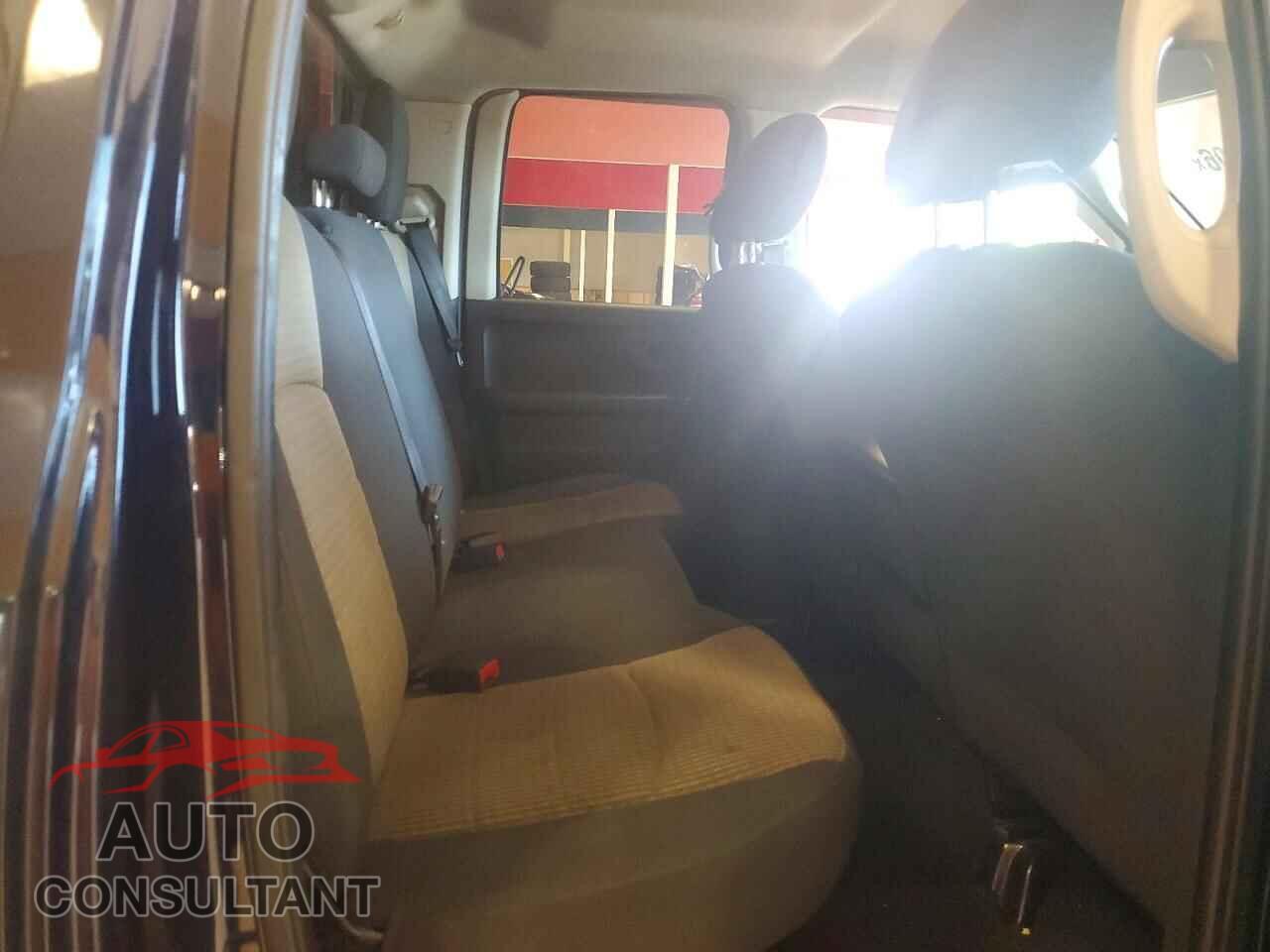 DODGE RAM 1500 2012 - 1C6RD7FT9CS166961