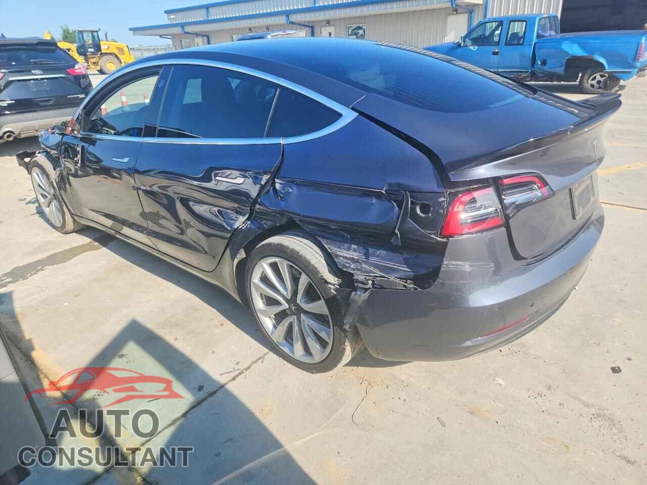 TESLA MODEL 3 2019 - 5YJ3E1EB9KF389238