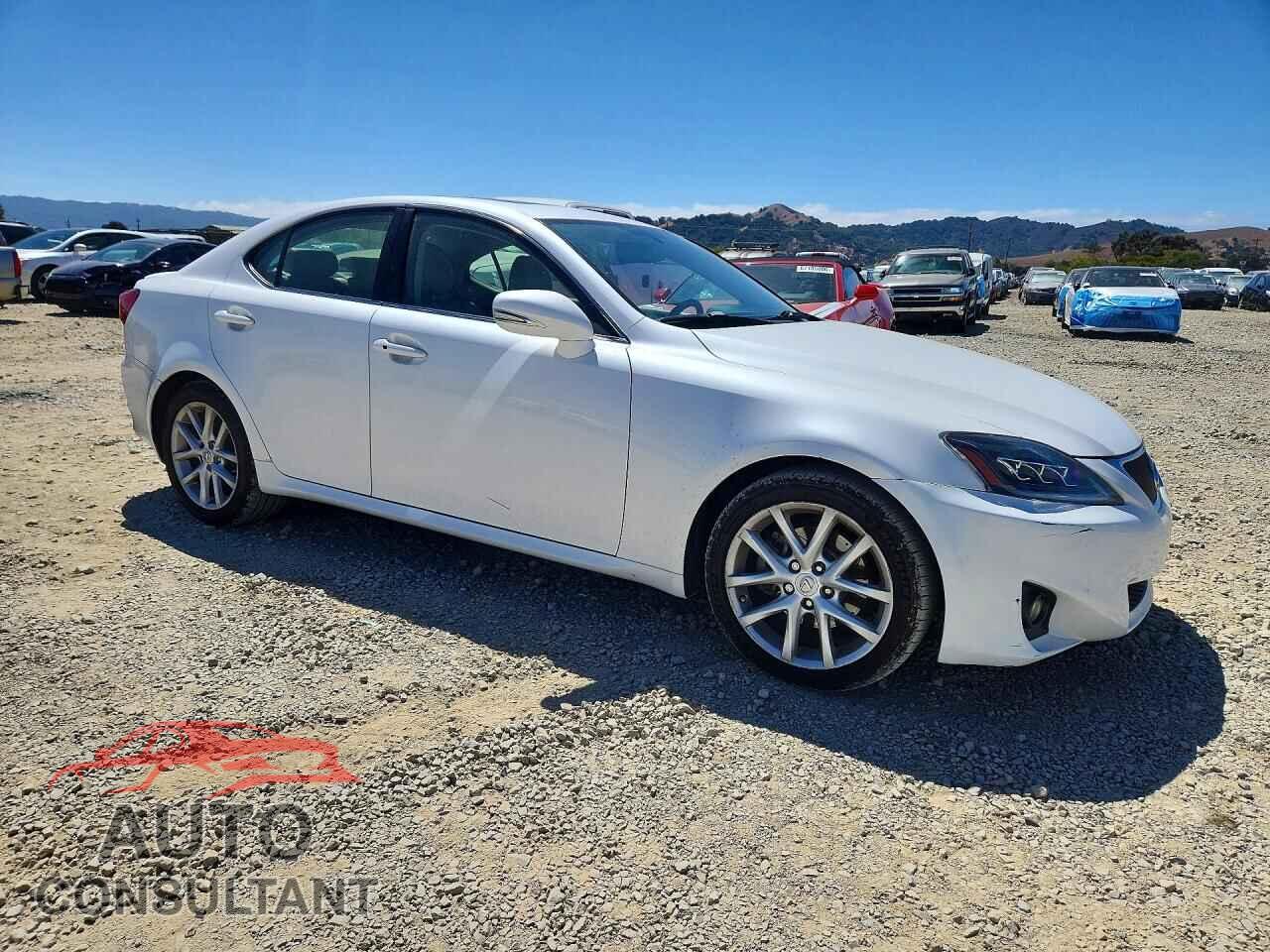 LEXUS IS 2012 - JTHBF5C20C5183150