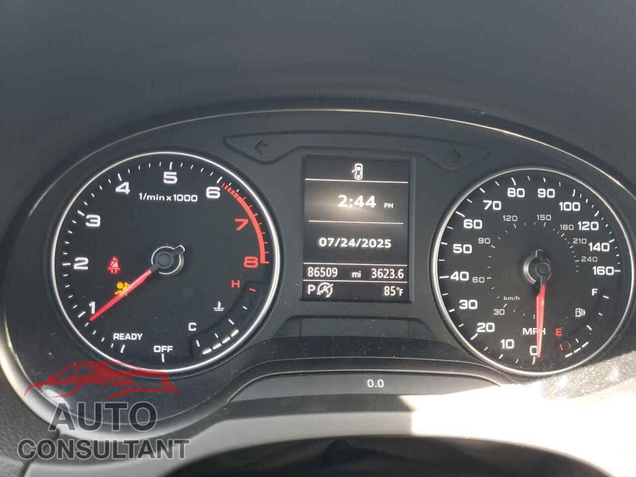 AUDI A3 2017 - WAUB8GFF0H1015543