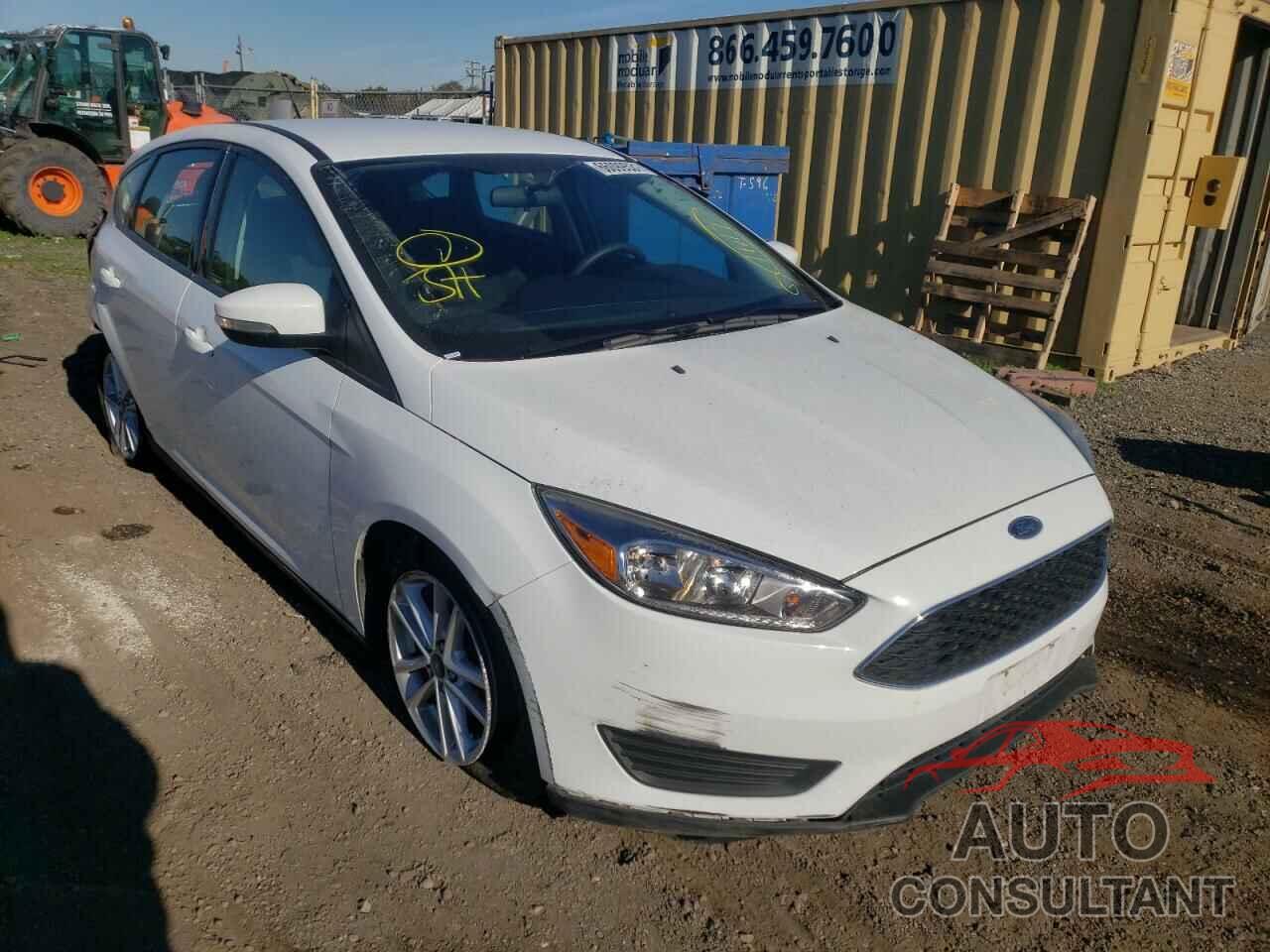FORD FOCUS 2016 - 1FADP3K27GL319827