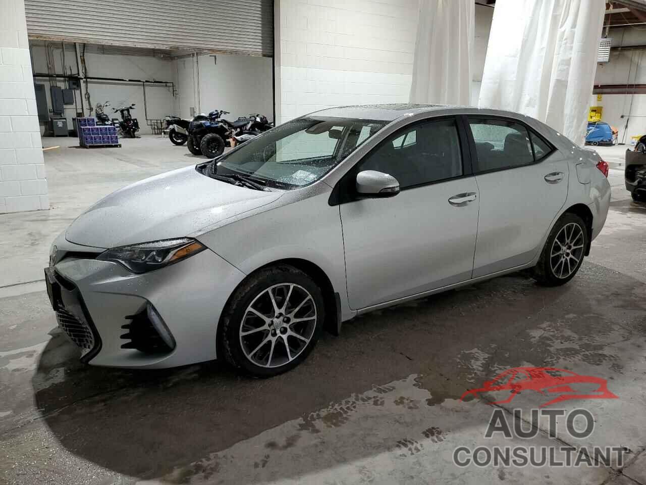 TOYOTA COROLLA 2017 - 5YFBURHEXHP577900