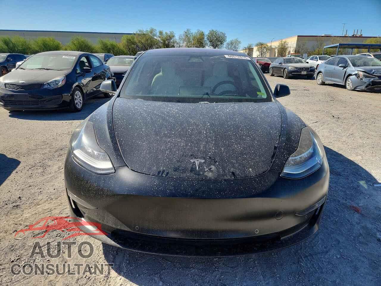TESLA MODEL 3 2018 - 5YJ3E1EB4JF095986