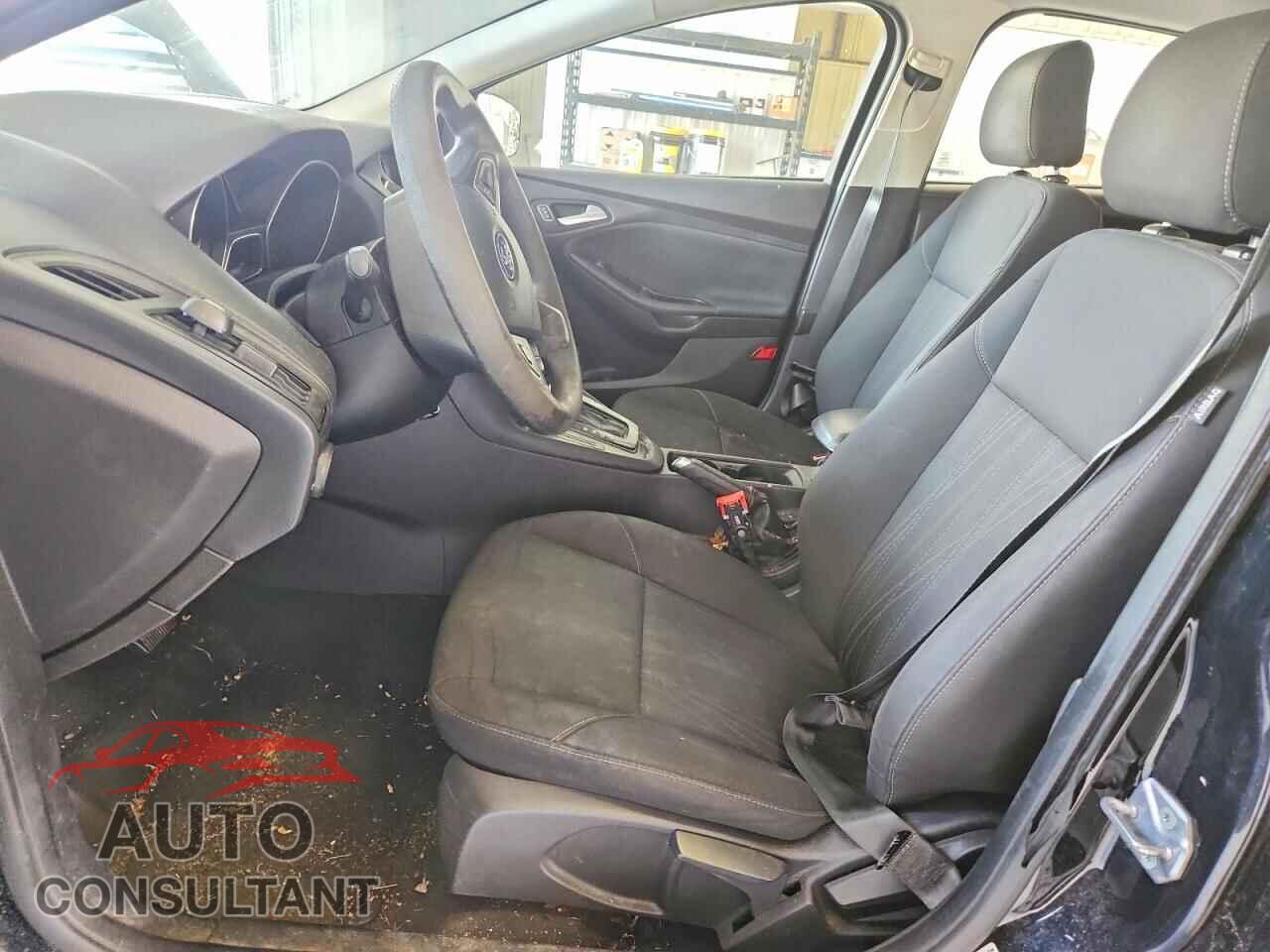 FORD FOCUS 2016 - 1FADP3F21GL204215