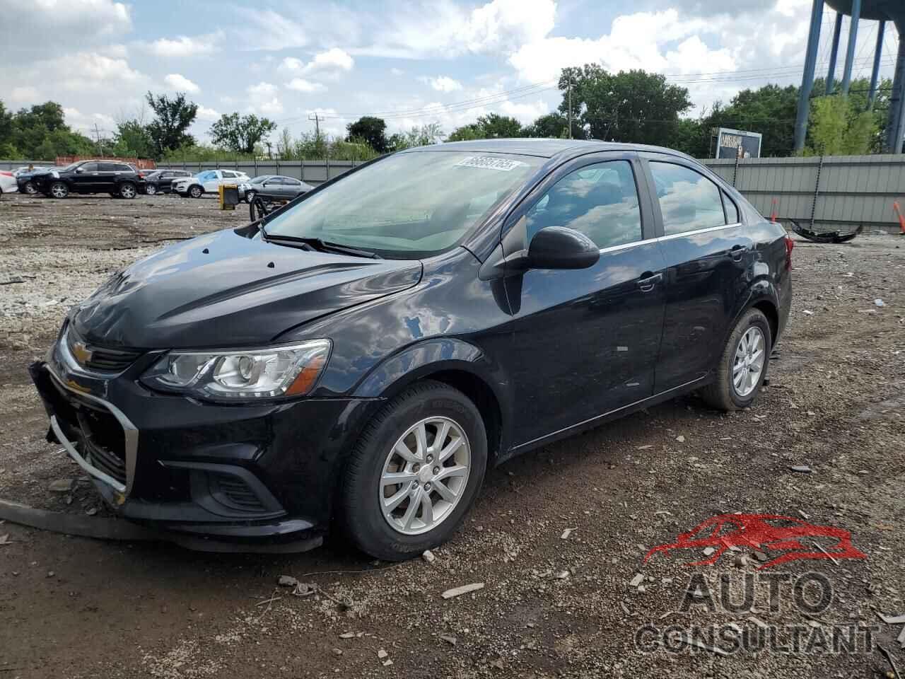 CHEVROLET SONIC 2018 - 1G1JD5SH3J4132178