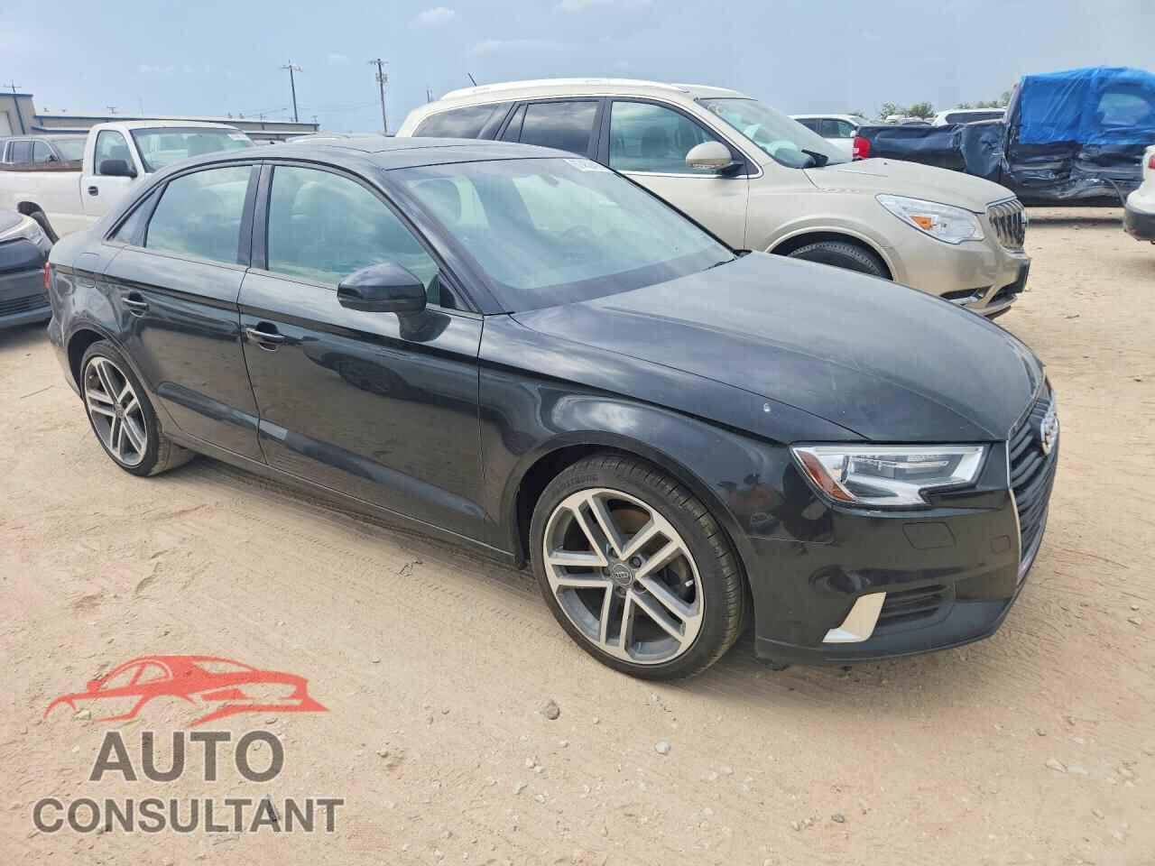 AUDI A3 2018 - WAUAUGFF1J1033062